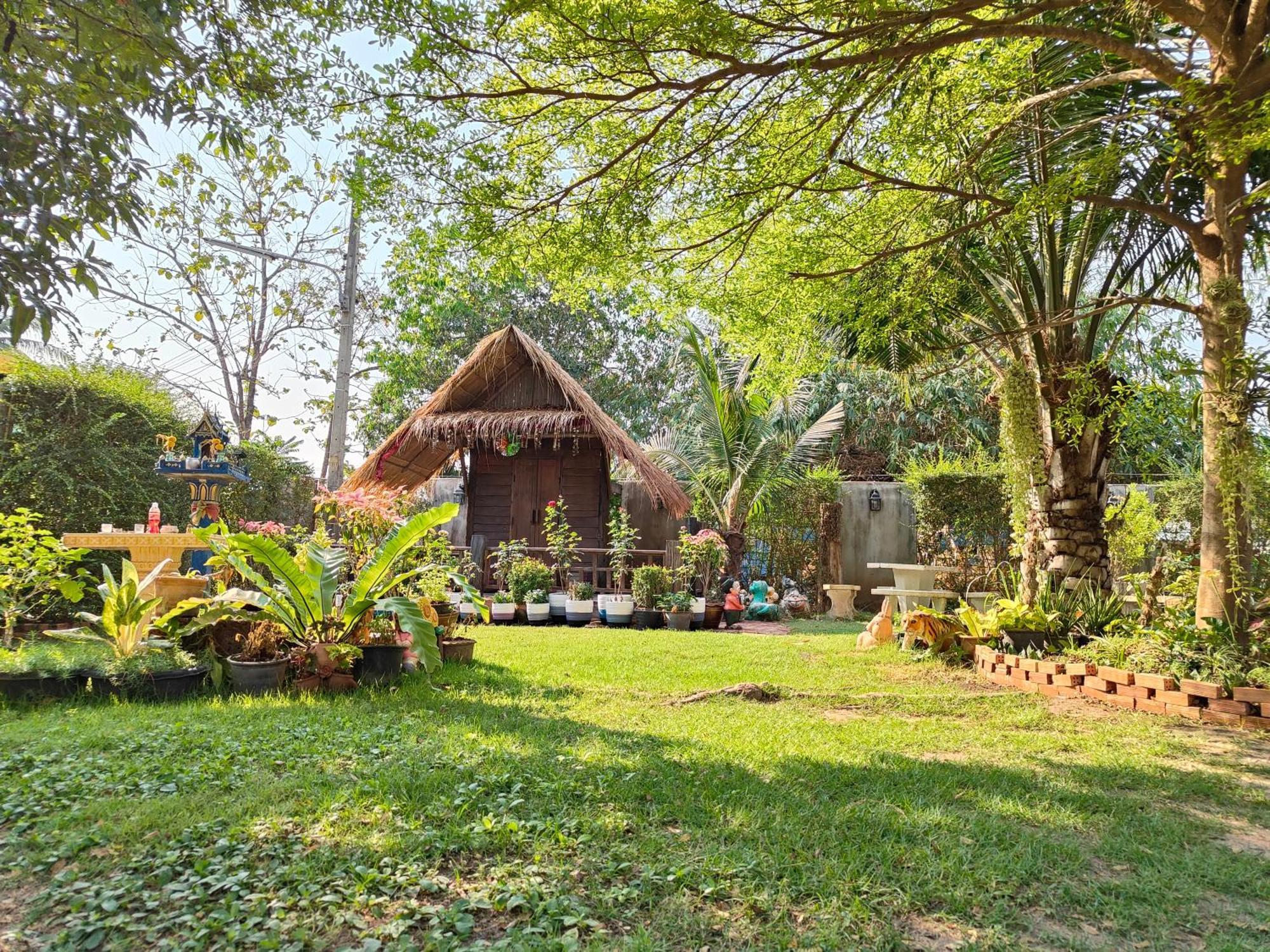 Smilingface Guesthouse Сукотаи Экстерьер фото
